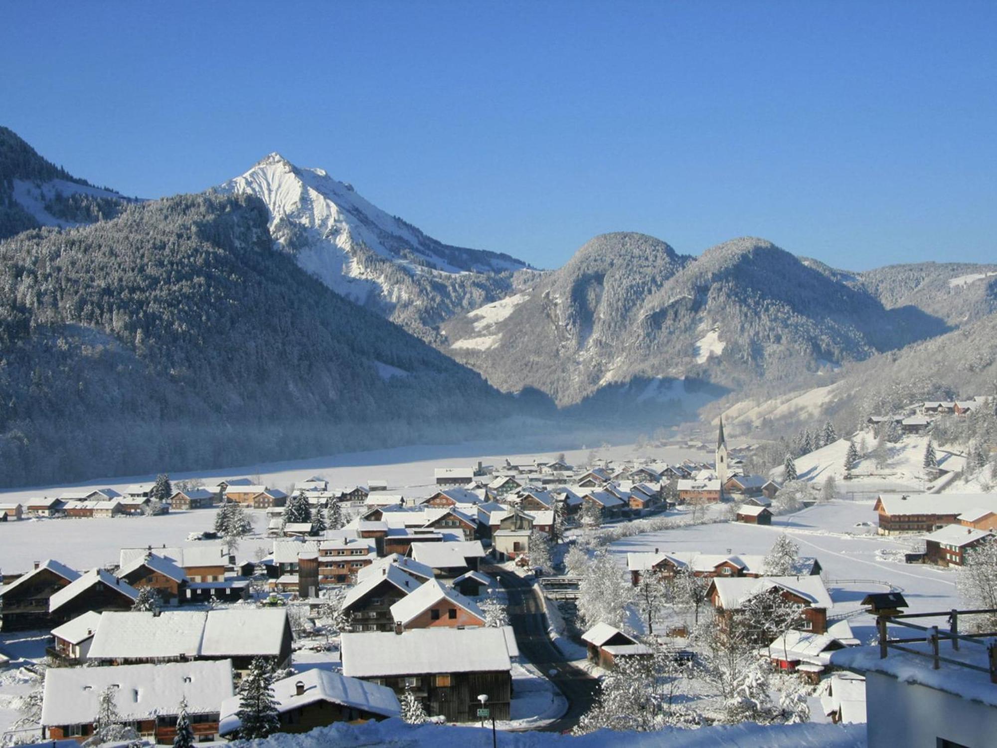 Holiday Home In Sibratsgf Ll In The Bregenzerwald Sibratsgfall Bagian luar foto